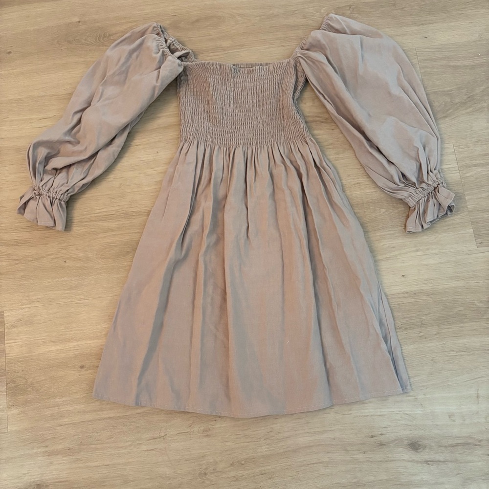 Kourt Size M Elegant Puff Sleeve Dress in Taupe
